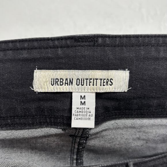 Urban Outfitters Black Denim Cargo Mini Skirt Size Medium - Picture 3 of 4